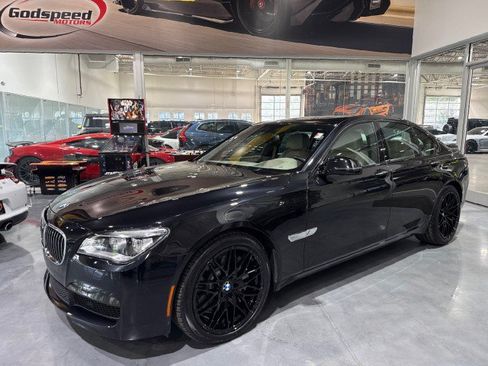 Used 2014 BMW 750i RWD image 92