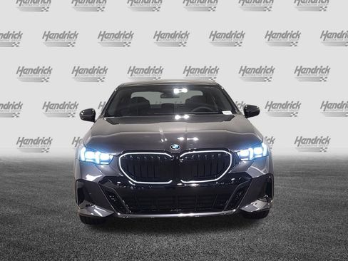 New 2026 BMW 530i xDrive w/ M Sport Package AWD/4WD image 2