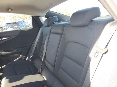 Used 2023 Chevrolet Malibu LT image 9