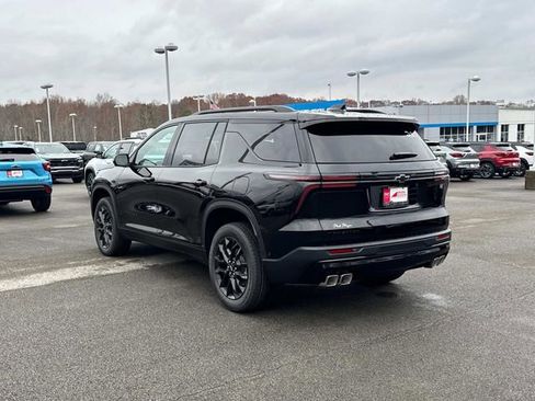 New 2026 Chevrolet Traverse LT w/ Enhanced Driving Package FWD image 6