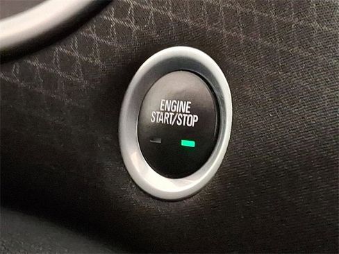 Used 2022 Chevrolet Malibu LT image 24