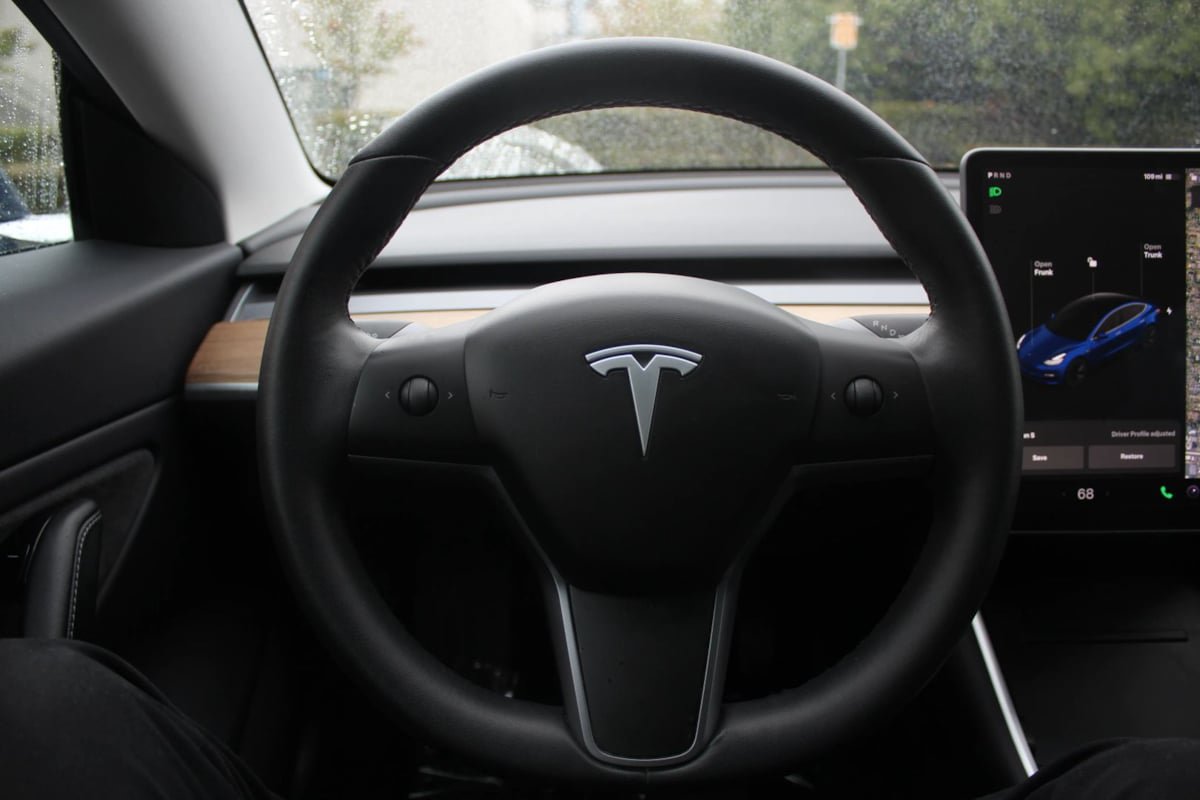Used 2019 Tesla Model 3 Performance AWD/4WD image 12