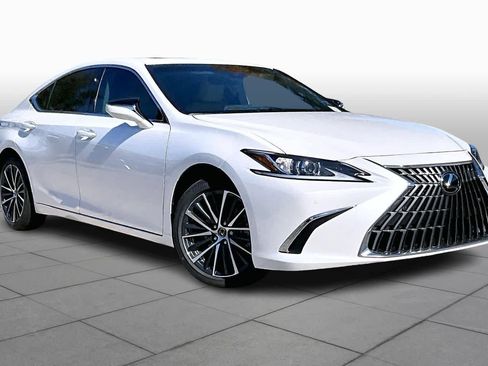 New 2025 Lexus ES 350 w/ Premium Package image 3