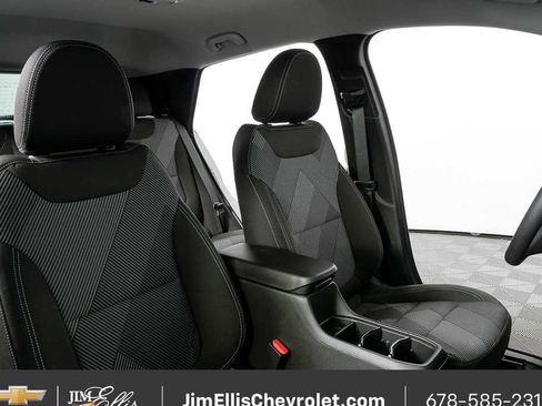 New 2027 Chevrolet Bolt LT w/ Comfort Package FWD image 21