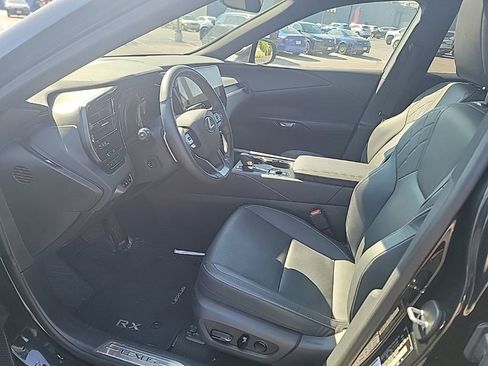 Used 2025 Lexus RX 350 Premium w/ Convenience Package AWD/4WD image 8