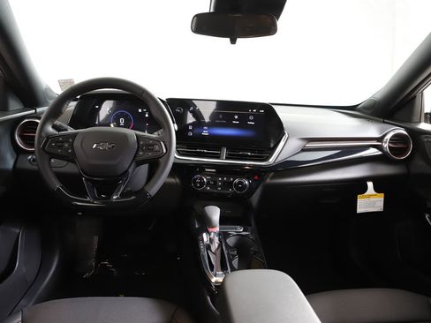New 2026 Chevrolet Trax RS w/ Driver Confidence Package FWD image 13