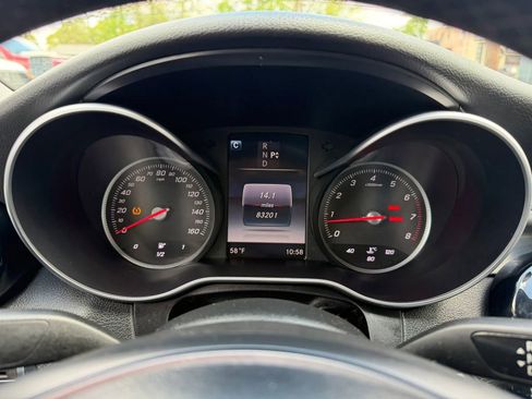 Used 2016 Mercedes-Benz C 300 4MATIC Sedan image 38