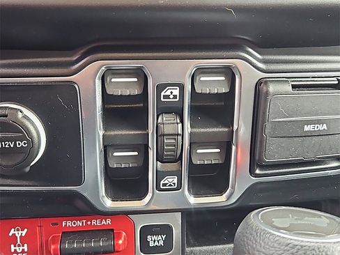 Used 2021 Jeep Wrangler Unlimited Rubicon 4xe w/ Steel Bumper Group image 27