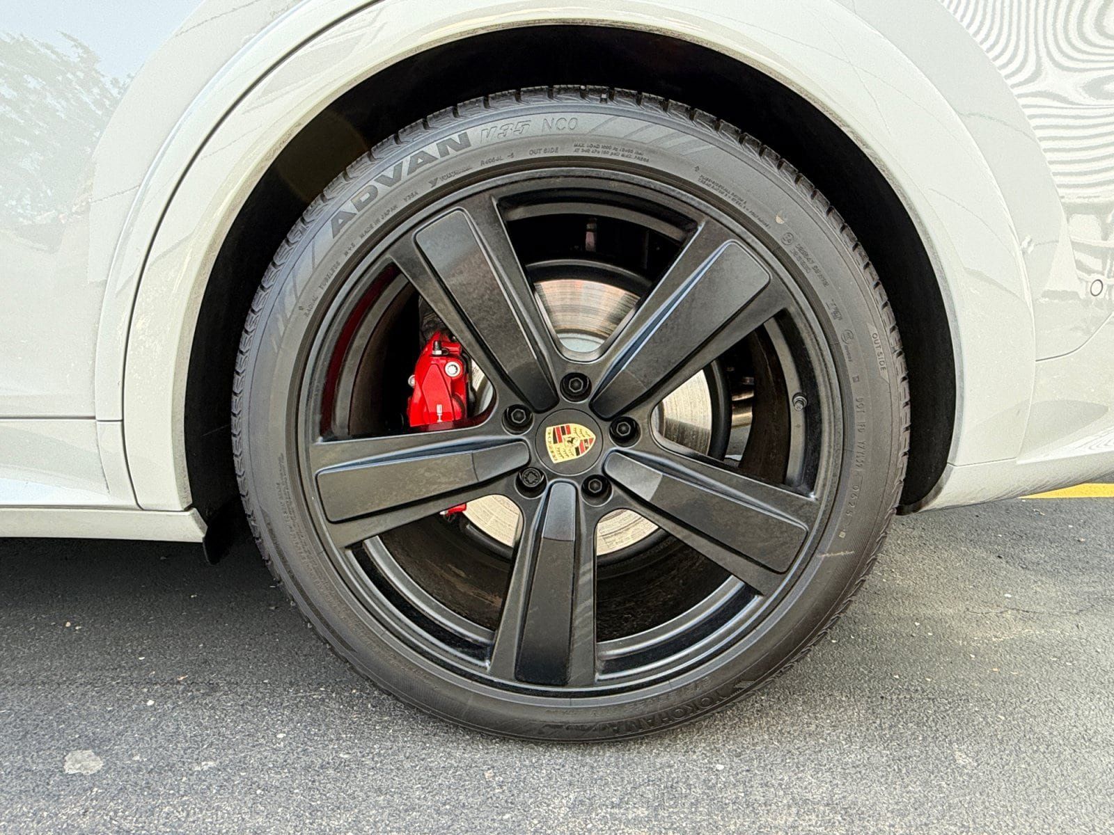 Certified 2026 Porsche Cayenne S AWD/4WD image 10