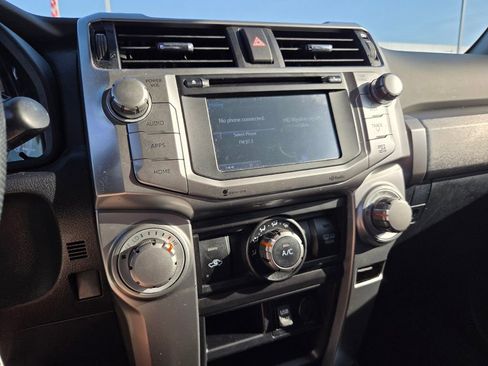 Used 2016 Toyota 4Runner SR5 RWD image 19
