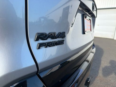 Used 2023 Toyota RAV4 XSE w/ Premium Package AWD/4WD image 11