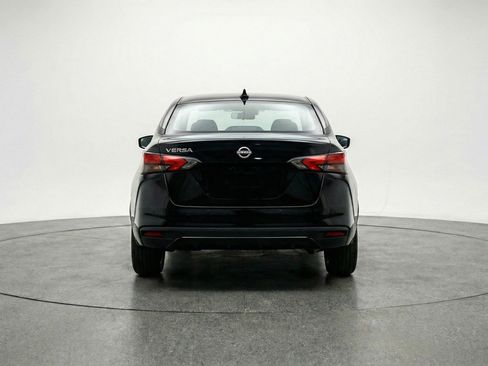 Used 2025 Nissan Versa SV FWD image 7