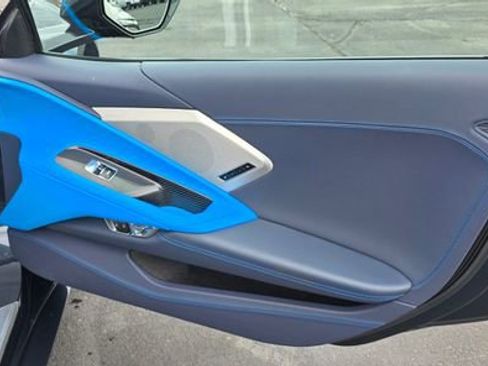 Used 2020 Chevrolet Corvette Stingray Premium Cpe w/ 3LT Preferred Equipment Group image 11