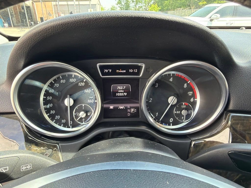 Used 2013 Mercedes-Benz ML 350 BlueTEC 4MATIC image 26