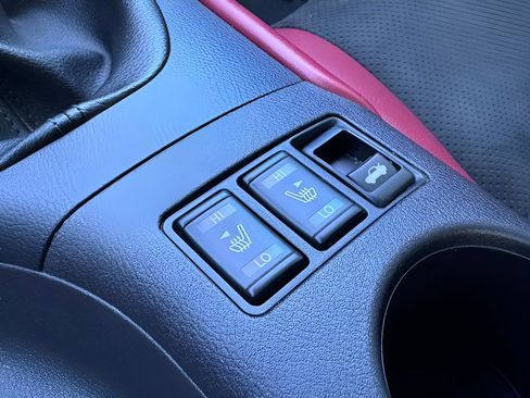 Used 2024 Nissan Z Performance w/ Floor Mat Package RWD image 31