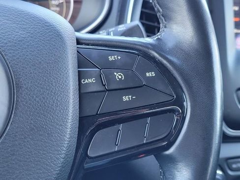 Used 2021 Jeep Cherokee Latitude Plus image 31