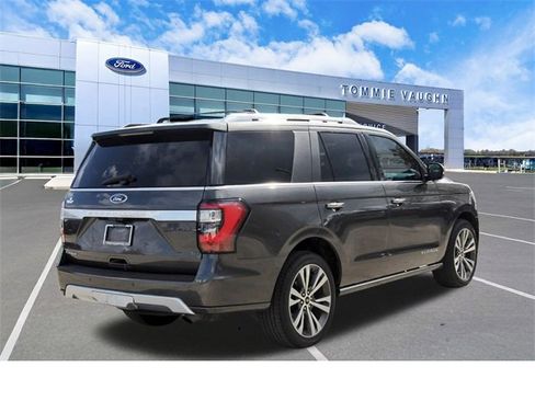 Used 2020 Ford Expedition Platinum image 4