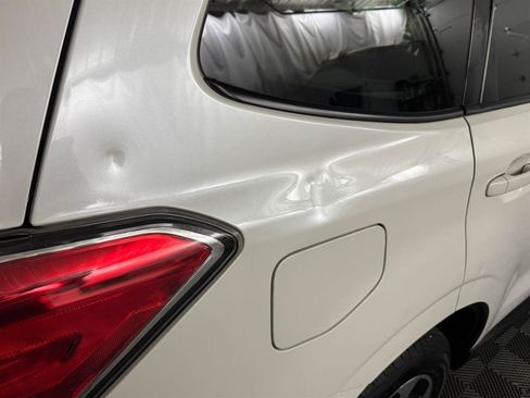 Used 2018 Subaru Forester 2.5i Premium AWD/4WD image 7