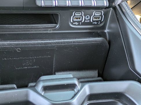 Used 2021 RAM 1500 Limited w/ Body Color Bumper Group image 28