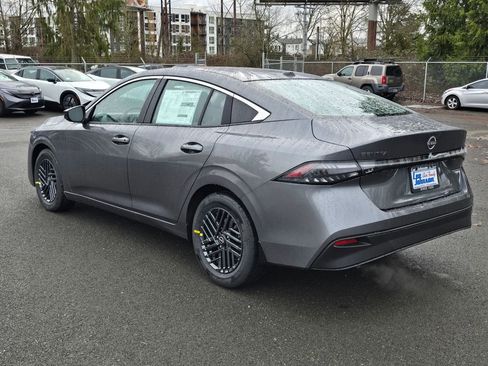 New 2026 Nissan Sentra SV w/ SV Convenience Package image 3