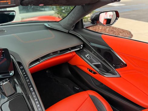 Used 2025 Chevrolet Corvette Z06 w/ Z07 Performance Package RWD image 34