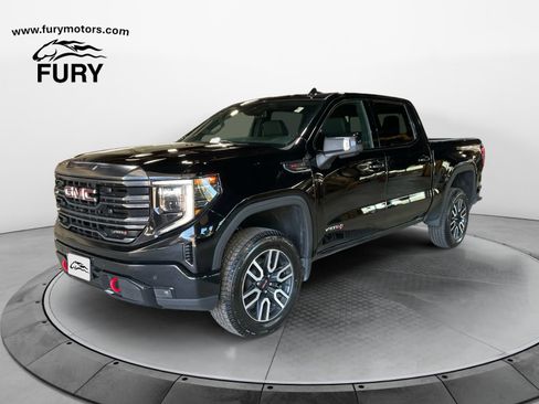 Used 2024 GMC Sierra 1500 AT4 w/ AT4 Preferred Package AWD/4WD image 8