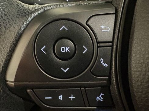 Certified 2023 Toyota Corolla Cross L AWD/4WD image 15