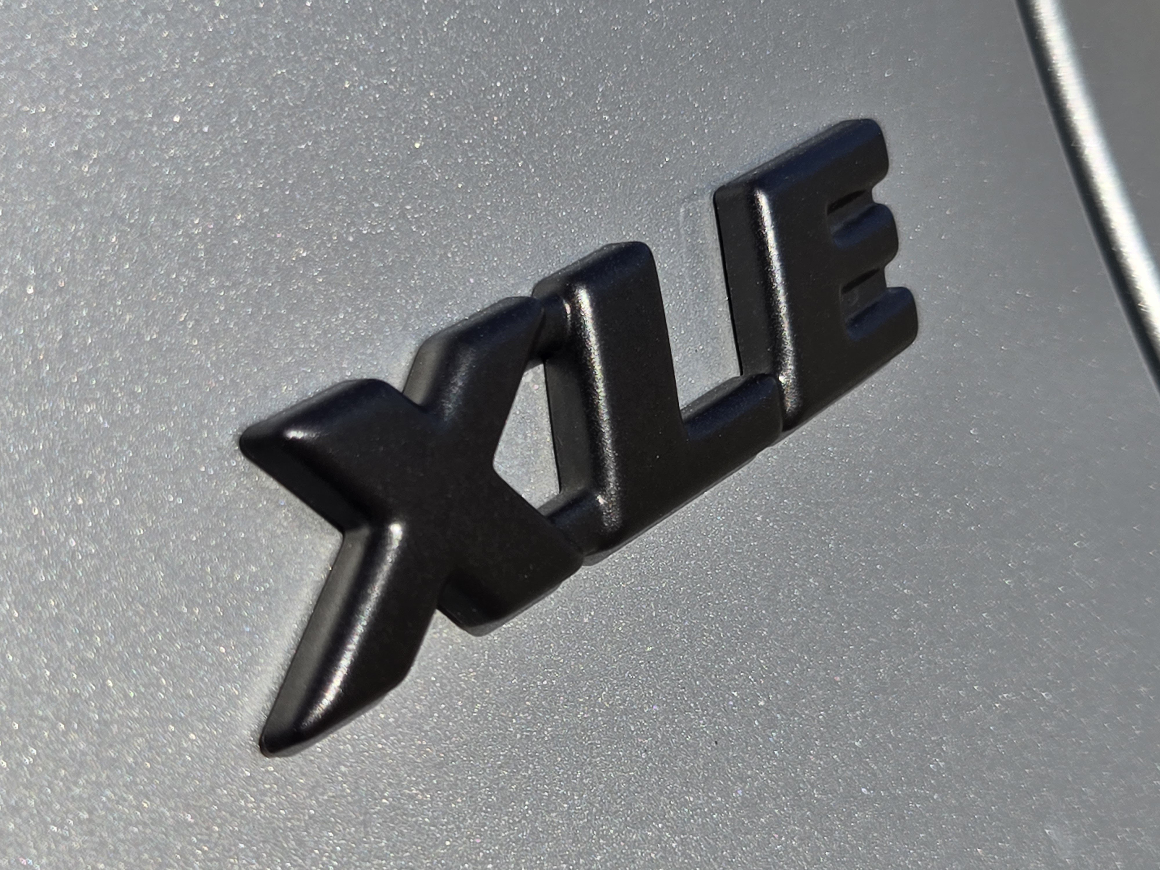Used 2024 Toyota RAV4 XLE w/ Convenience Package FWD image 12