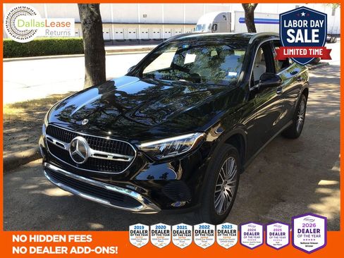 Used 2023 Mercedes-Benz GLC 300 4MATIC image 1