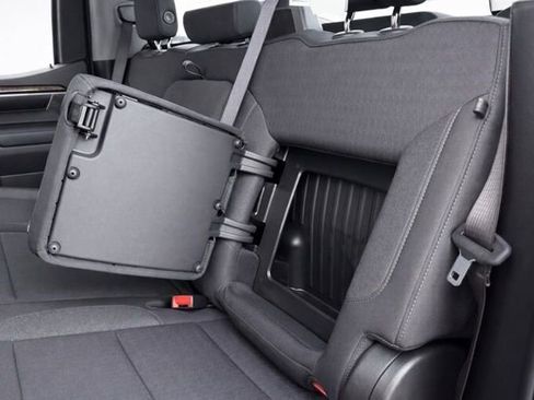 Used 2024 GMC Sierra 1500 Elevation image 18