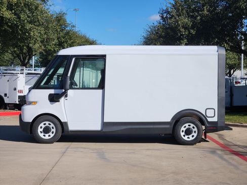 New 2025 Chevrolet Brightdrop 400 w/ Battery Pack, Max Range image 12