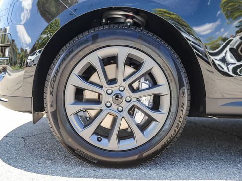 New 2026 Land Rover Range Rover Sport SE AWD/4WD image 9
