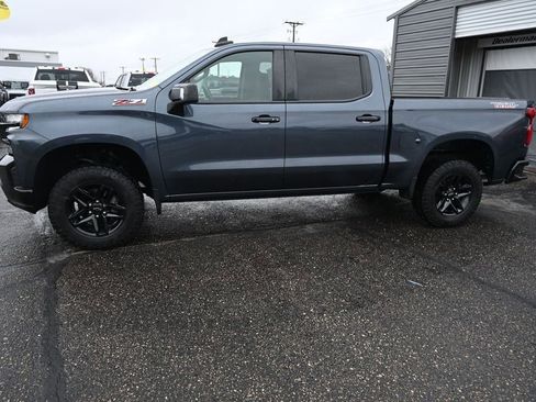 Used 2022 Chevrolet Silverado 1500 LT Trail Boss w/ Safety Package AWD/4WD image 7