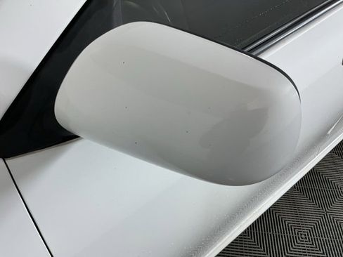 Used 2010 Toyota Matrix S image 9