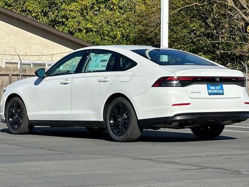 New 2025 Honda Accord SE image 6