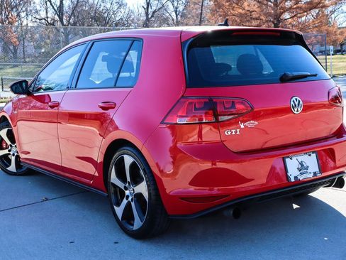 Used 2016 Volkswagen GTI S image 6