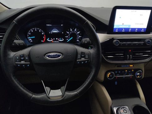 Used 2020 Ford Escape SEL FWD image 22
