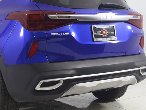 Used 2023 Kia Seltos EX image 24