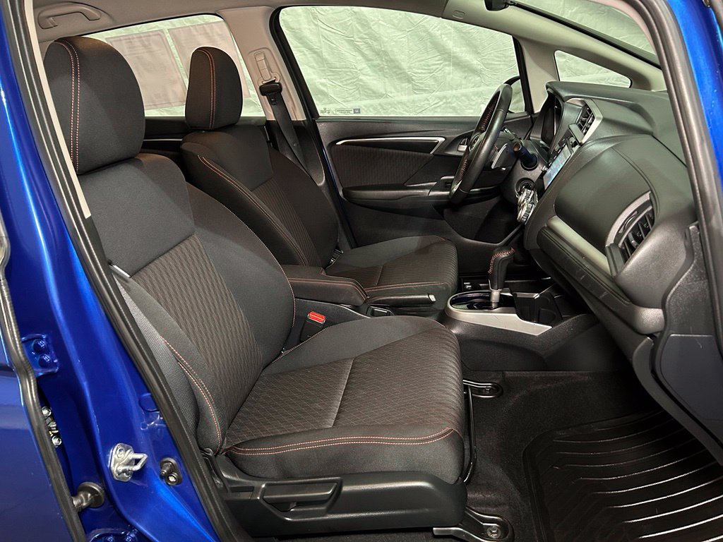 Used 2018 Honda Fit Sport image 33