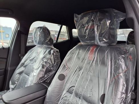 New 2026 Chevrolet Trax RS w/ Driver Confidence Package image 9