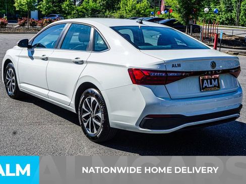 Used 2025 Volkswagen Jetta S FWD image 5