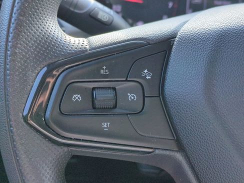 Certified 2021 Chevrolet TrailBlazer LT w/ Convenience Package FWD image 19
