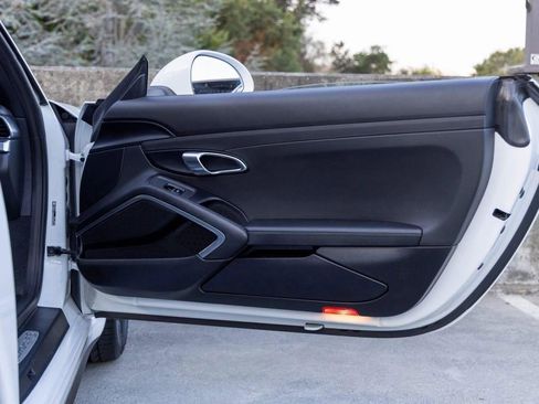 Certified 2019 Porsche 911 Carrera 4S image 93