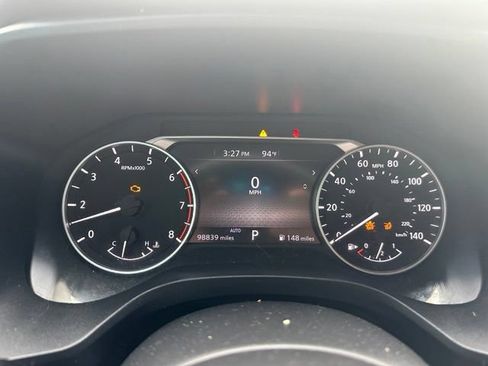 Used 2022 Nissan Rogue SV AWD/4WD image 18