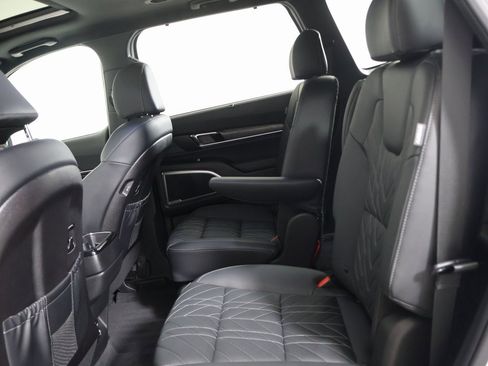 Used 2024 Kia Telluride EX X-Line image 26