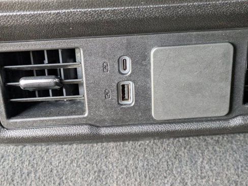 Used 2024 Chevrolet Silverado 1500 Custom image 14