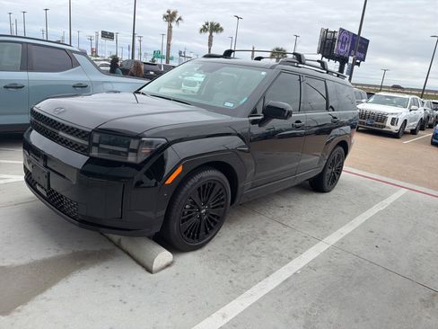 Used 2025 Hyundai Santa Fe Calligraphy image 1