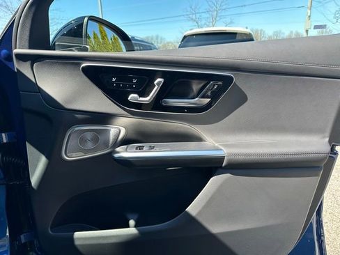 Used 2026 Mercedes-Benz GLC 300 4MATIC image 24