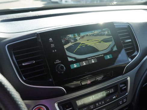 Used 2023 Honda Passport EX-L image 12