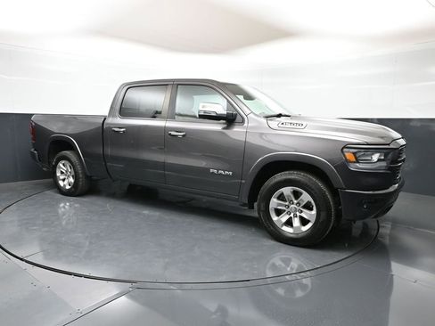 Used 2022 RAM 1500 Laramie AWD/4WD image 5